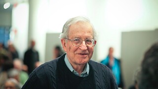 Noam Chomsky joins calls for ‘urgent’ divestment from fossil fuel sector 