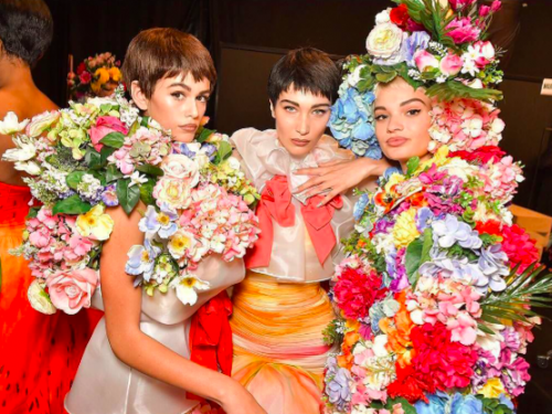 moschino flower collection