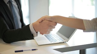 EOR Services in the UK: A Smarter Way to Hire Globally