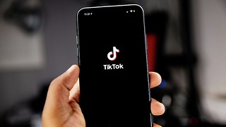 8 Best Sites to Buy TikTok Likes in 2025 (Real, Safe &amp; Fast)