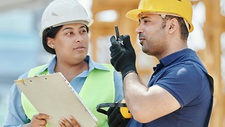 Optimising Industrial Workflows While Reducing Carbon Footprints