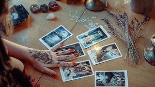 Most Common Types of Psychic Readings. How to Choose the Right One