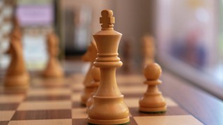 Home vs Tournament Chess Sets: Practical Differences Explained