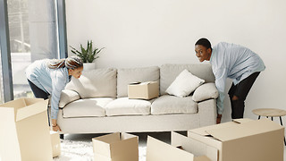 Man With a Van vs Traditional Removals: What’s Best?