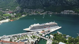 Best 5 Luxury Cruise Options for Expedition Travel and Remote Destinations in 2026