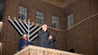 Toope joins Jewish community to celebrate Hanukkah