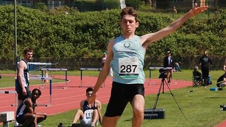Cambridge Blues retain cup in Varsity Athletics