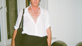 Style and social class: Love me, love me not