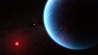 Astrophysics professor finds signs of life on faraway planet