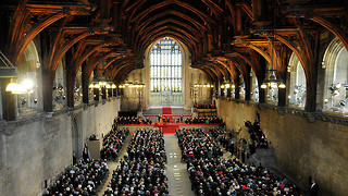 Ministers should be 'embarrassed' over student cost-of-living, says Cambridge MP