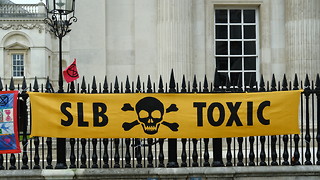 Oil company to retain influence over 'murky' professorship