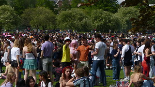Cambridge students revel in sunshine for 'best' C-Sunday 