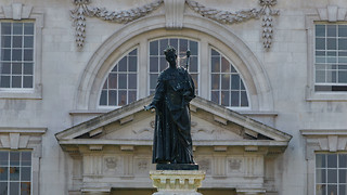 King’s budget reveals huge tourist income amid growing deficit