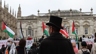 Graduating Cambridge student interrupts ceremony with pro-Palestine speech