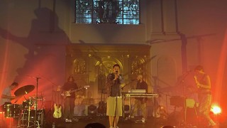 An ethereal debut of Loyle Carner's new album Hopefully!
