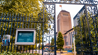 Students allowed to use AI, says new uni guidance