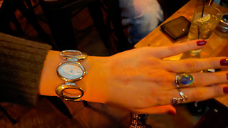 Is the time of the smartwatch up?