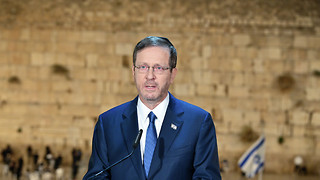 Students condemn 'insidious' Israel trip