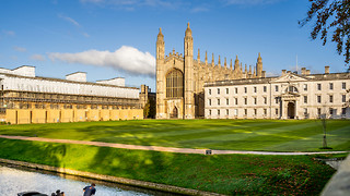 Offer holders from conflict-affected countries describe &lsquo;painful&rsquo; impact of visa brake