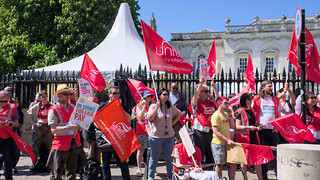 University support staff strikes end after month of action