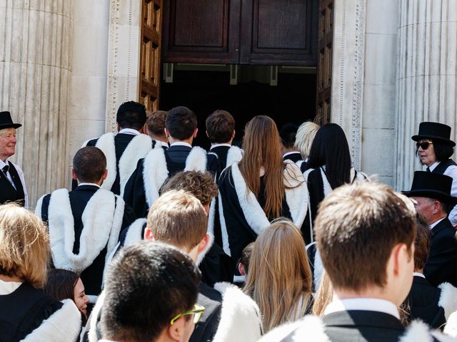Universities need fewer students