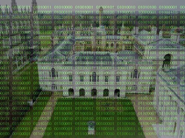 Uni offers AI course for Lloyds employees