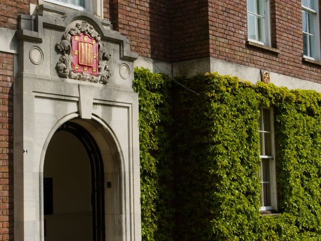 Cambridge builds up the housing crisis