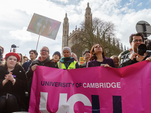 Uni’s gender pay gap widens to 13%