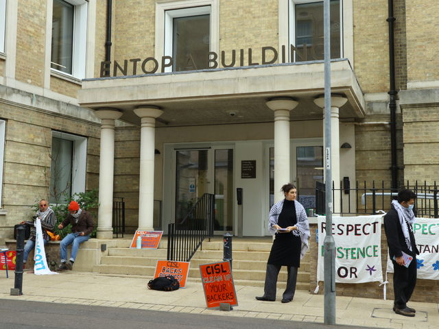 Protesters allege 'greenwashing' by Cambridge sustainability institute 