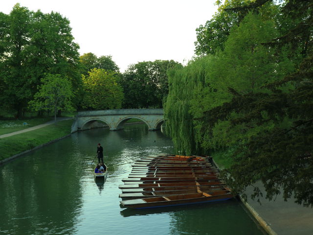 Locals urge Uni to fund River Cam repairs