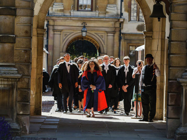 Uni offers students &pound;55k in payouts