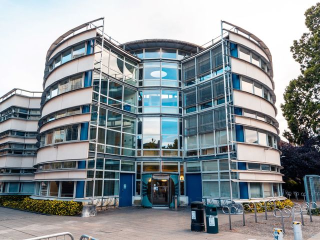 News in Brief: cosmic connections, celebrity chefs, and ice-cold competition