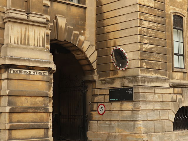 Students protest talk by Reform adviser Jack Anderton