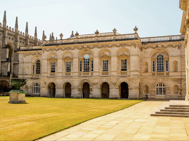 Open letter criticises honorary doctorate for leader of Hong Kong university