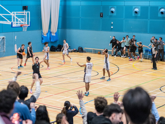 Ecstasy as Men&rsquo;s Blues fight back to secure remarkable Varsity victory