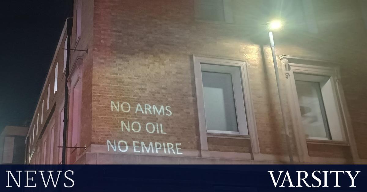 Protesters accuse sustainability institute of 'greenwashing'