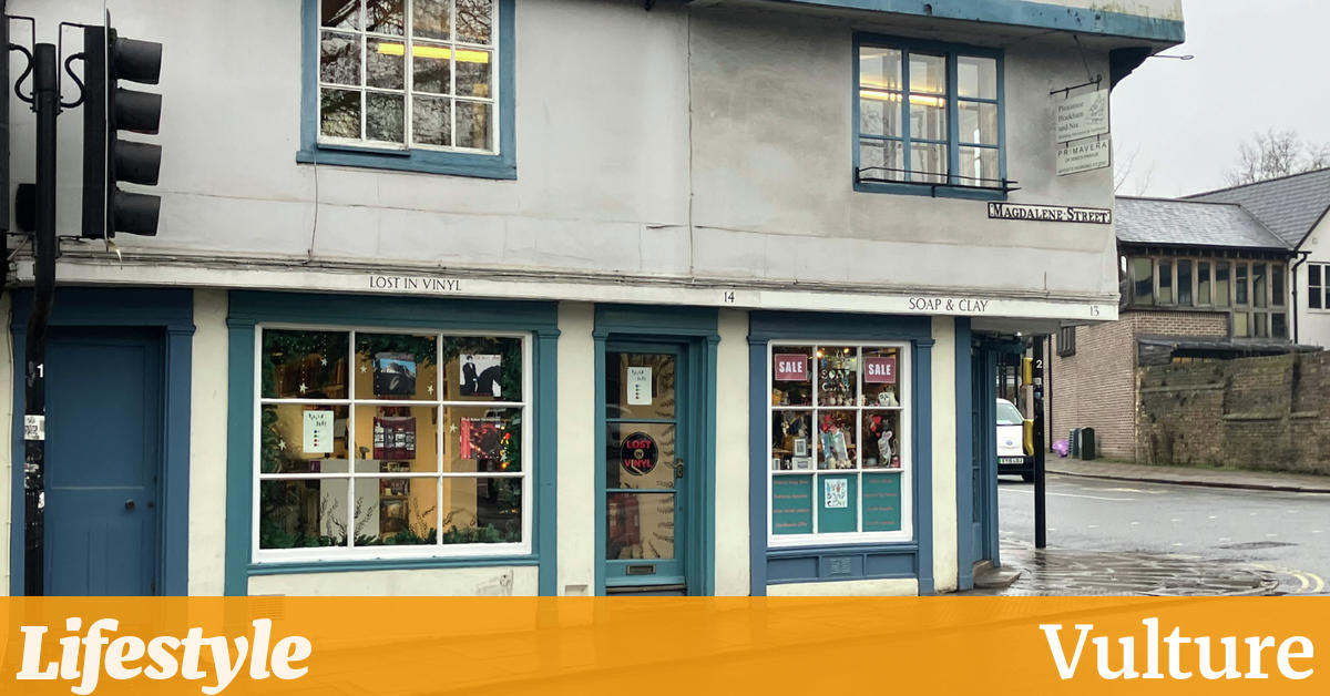 Forget Amazon, shop local! 